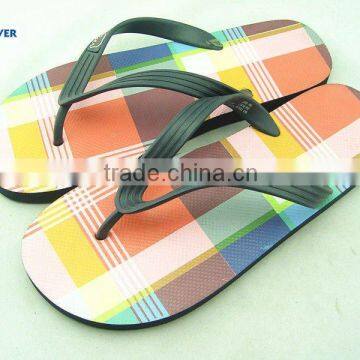 Latest checked women/men's flip flops slippers