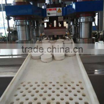 Hydraulic Powder Tablet Press Machine With CE Certification photo-4