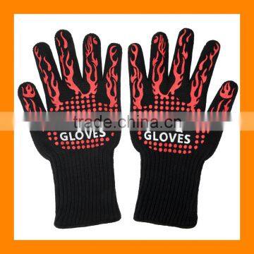 Cool Oven Grill BBQ Gloves Black Woven Aramid with Non-slip white silicone on Two Sides Flexible and Stylish