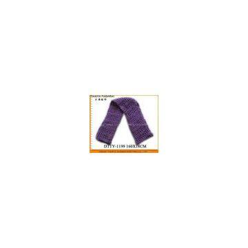 knitting scarf