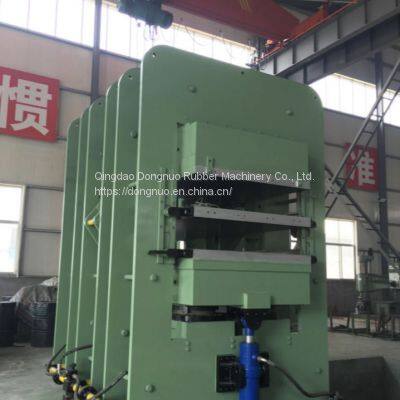 Plat vulcanizing machine