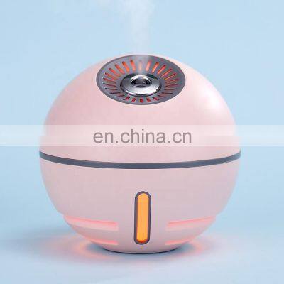 2021 New Arrival Desktop Space Ball wireless portable mini Humidifier 300mL with Inner Battery 2000mAh for any scenes