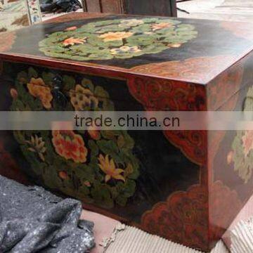 Antique painted lift top trunk LWF126