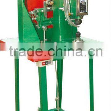 Snap Fastening machine