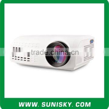 New Design Home Theater Mini Projectors SMP7020 LCD Panel