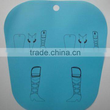 plastic boot suport