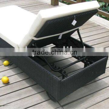 New design rattan outdoor sunbed