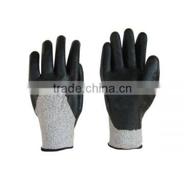 HPPE liner black PU coated glove