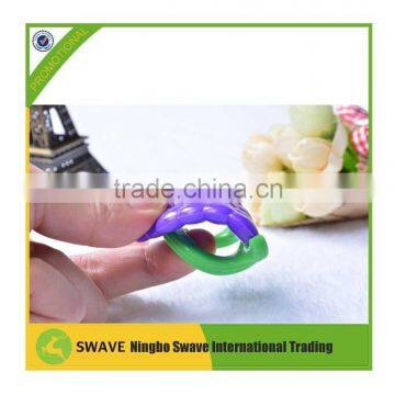 2016 China Manufacture Infant Safe Baby Teether Toy Grape Fresh Fruit Teether for Kids P76590 photo-6