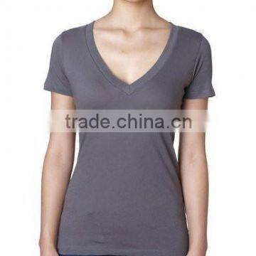 Women's Deep Neck T-shirt