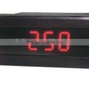 Voltage meter used in welding machine