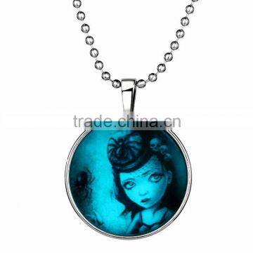 Gift for Christmas Export Russia wholesale online shop Amazon jewelry silver chian beads sorceress picture pendant necklace glow