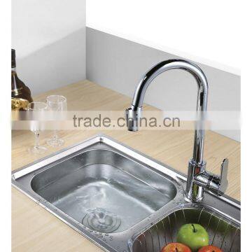New Style Deck Mounted Retractable Pull Out Kitchen Sink Mixer Faucet photo-2