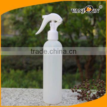 Milk white 150ml 250ml 300ml HDPE bottle with stigger spray for Detergent