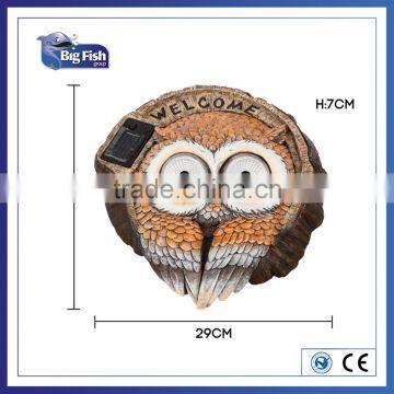 Solar Powered Polyresin Animal Barn Grandapa Owl Shaped House Light photo-4