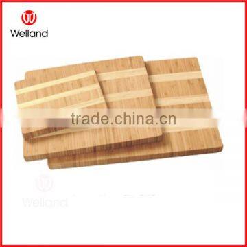 wooden kitchen chopping board with different sizes