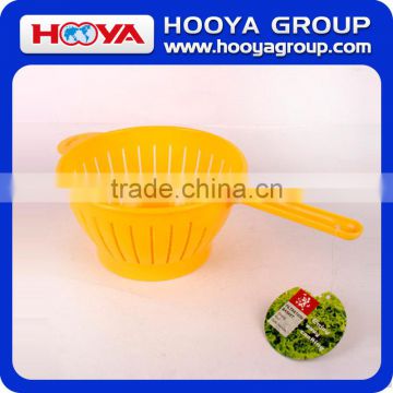 Scoop Colander