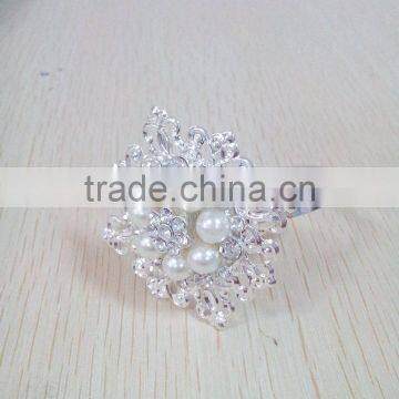 Diamond and Pearl Napkin Ring photo-4
