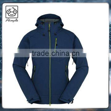 Wholesale OEM breathable windproof waterproof softshell jacket outdoor