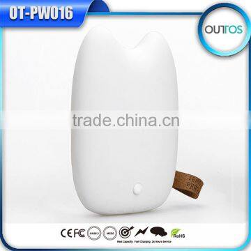 Hot Corporate Gifts Smart Power Bank 8400mah Cartoon Phone Charger