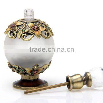 Vintage europe beautiful metal cap crystal glass perfume bottles