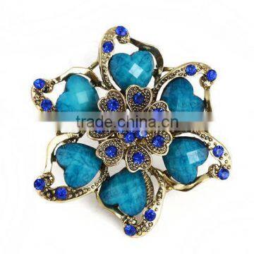 Retro Fashion Rhinestone Flower Heart Women Wedding Brooches Wholesale