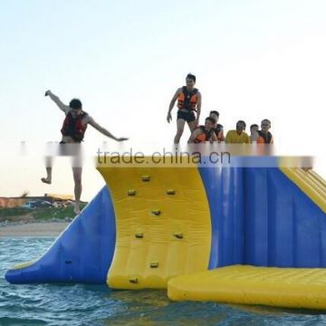 inflatable on water platform for inflatable water park games