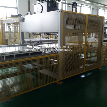 Двухпозиционная сборочная станция для пластиковой сборки photo-4