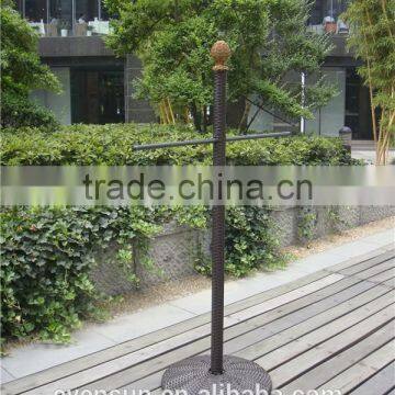 Garden and Outdoor Use Rattan Colthes Hanger photo-2