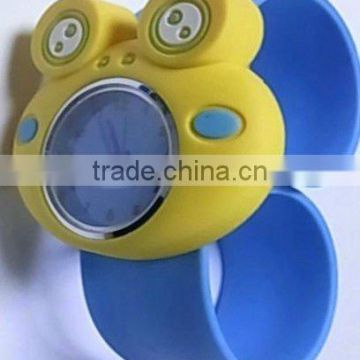 novelty colorful silicone slap watch