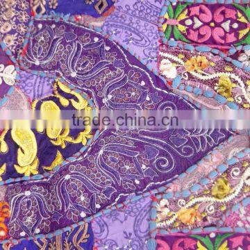 Indian Vintage Textiles - Indian Handcrafted Wall Hanging Graced With Khambadia Patchwork Cotton Tapestry photo-3