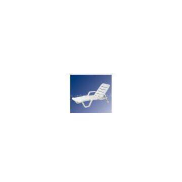 chaise  lounge chairs
