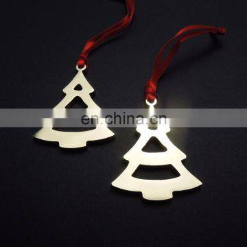 High quality golden Christmas tree design metal ornament for Christmas Day