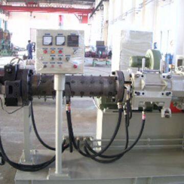 Cold feed compounding extruder-rubber extruder