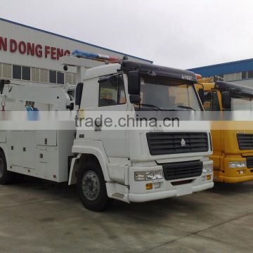 6*4 Sinotruk HOWO rear double axles Wrecker Truck 25 ton