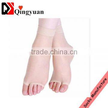 lady`s cozy toe open silk socks