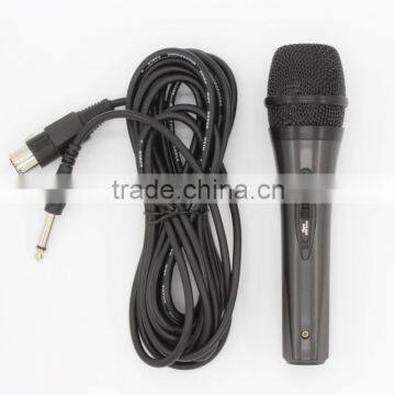 Wired Handhold Entry level Dynamic Microphone