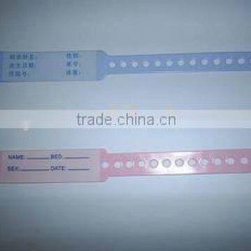 cheap promotional fashional tyvek,pvc wristband