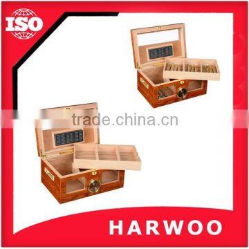 High quality and long time holded wood baccy storage