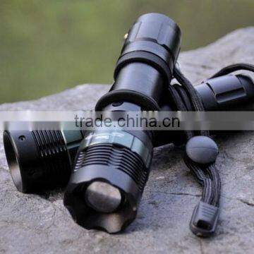 Rechargeable zoomable camping LED Outdoor Flashlight