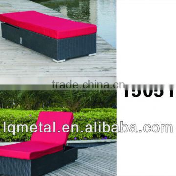 Popular Ajustable position Aluminium rattan sun lounger