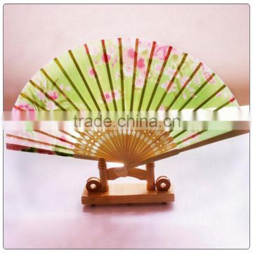 2016 Best gift ladies foldable bamboo fan