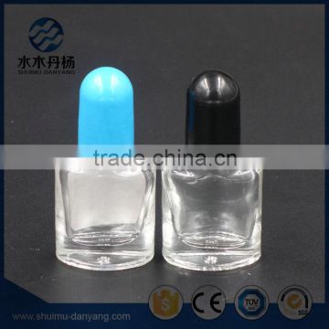 Fancy and flat cap and brush sealing mini nail polish glass bottles