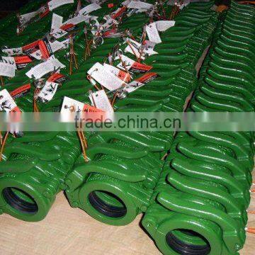 Concrete pump snap clamp