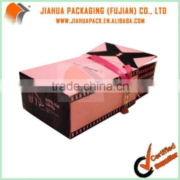 Pink girl's gift boxes for shoes