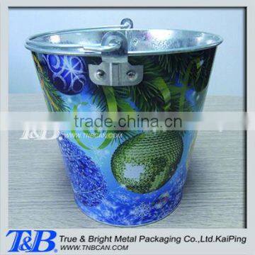 Galvanized metal beer bucket