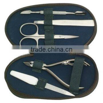 Manicure & Pedicure Set of 5 Pcs Instruments