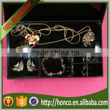 Made in China Black Colour 7 Bins Acrylic Jewelry Box Jewel Case