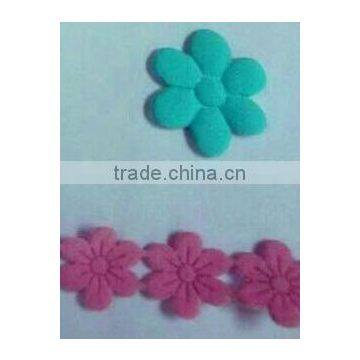 China Leading Manufacturerultrasonic Lace Sewing Machine With Sealing Edge photo-3