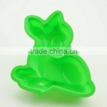 11188 FDA/LFGB Deer Shape Silicone Cake Mold photo-6